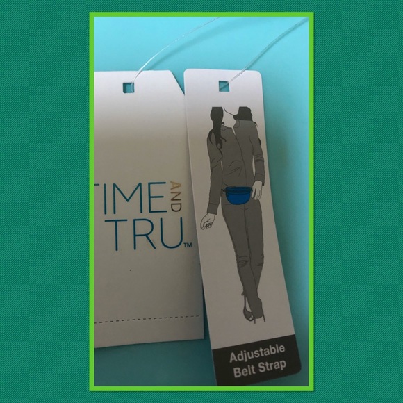 Time and Tru Leopard Fanny Pack - Picture 6 of 6